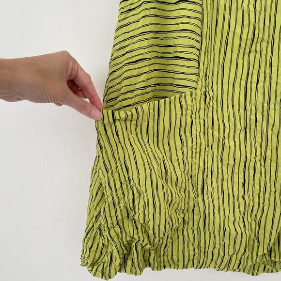 LIV by Habitat Lime Striped Mock Neck Lagenlook Top Sz S Artsy Pocket Minimal - Picture 4 of 8